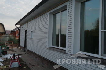 Фасадная панель Декер FLEMISH белый, коричневый