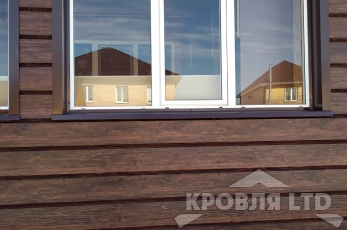 Сайдинг металлический Евробрус, под дерево Венге.