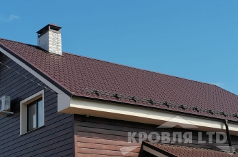 Металлсайдинг Евробрус Cherry Wood,Металлочерепица Хайстеп Стальной Бархат 8019,Фасадная панель Деке Стерн Новахо