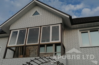 Фасадная панель Декер FLEMISH белый, коричневый